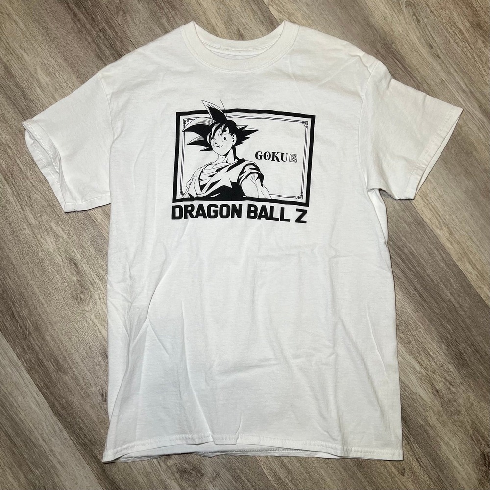 Dragon‎ Ball Z shirt size Medium